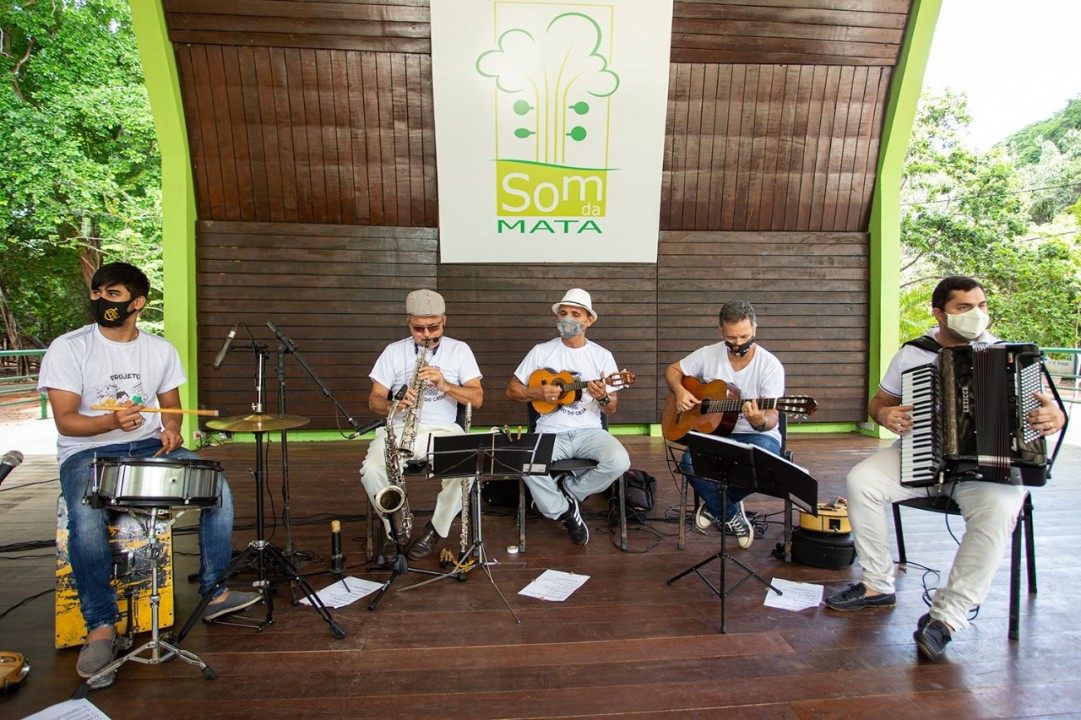 Banda Brincantos e Choro do Caçuá são atrações do Parque das dunas, no domingo (31)