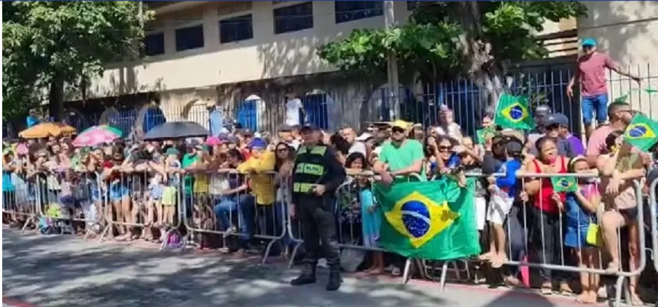 Em Natal, público prestigia o desfile de 07 de setembro na Praça Cívica Em Natal, público prestigia o desfile de 07 de setembro na Praça Cívica