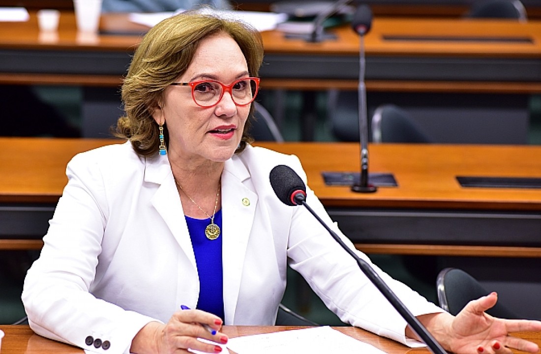 Senadora Zenaide incentiva formação superior em Gestão de Cooperativas 