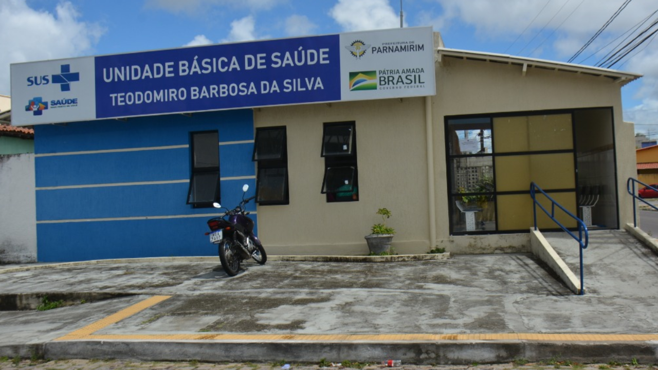 Suspensão: Parnamirim segue sem serviços básicos; coleta de lixo, escolas e UBSs fechadas, transporte reduzido