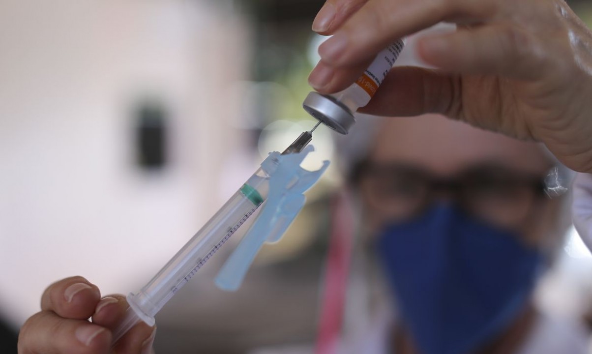 Municípios do RN receberão vacina bivalente contra a covid-19, liberada para pessoas acima dos 18 anos
