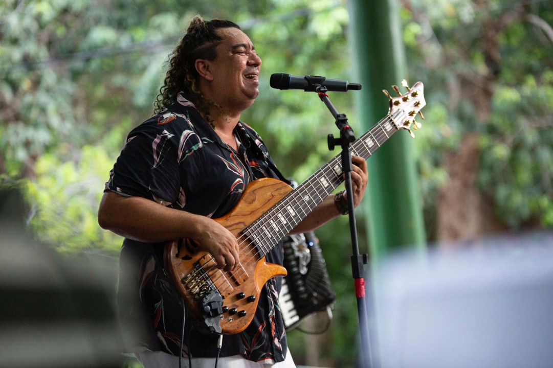 Domingo (30) tem animação dos projetos Bosque Encena e Som da Mata no Parque das Dunas