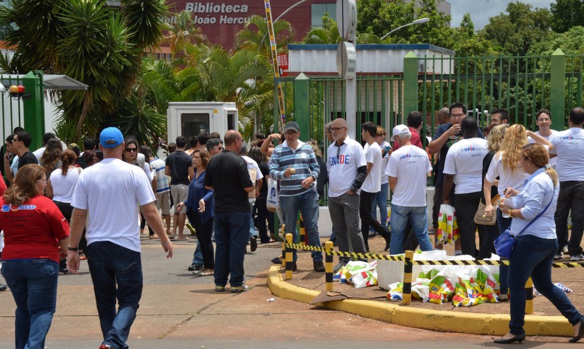 Termina nesta segunda-feira (31) o prazo de inscrição no Enade