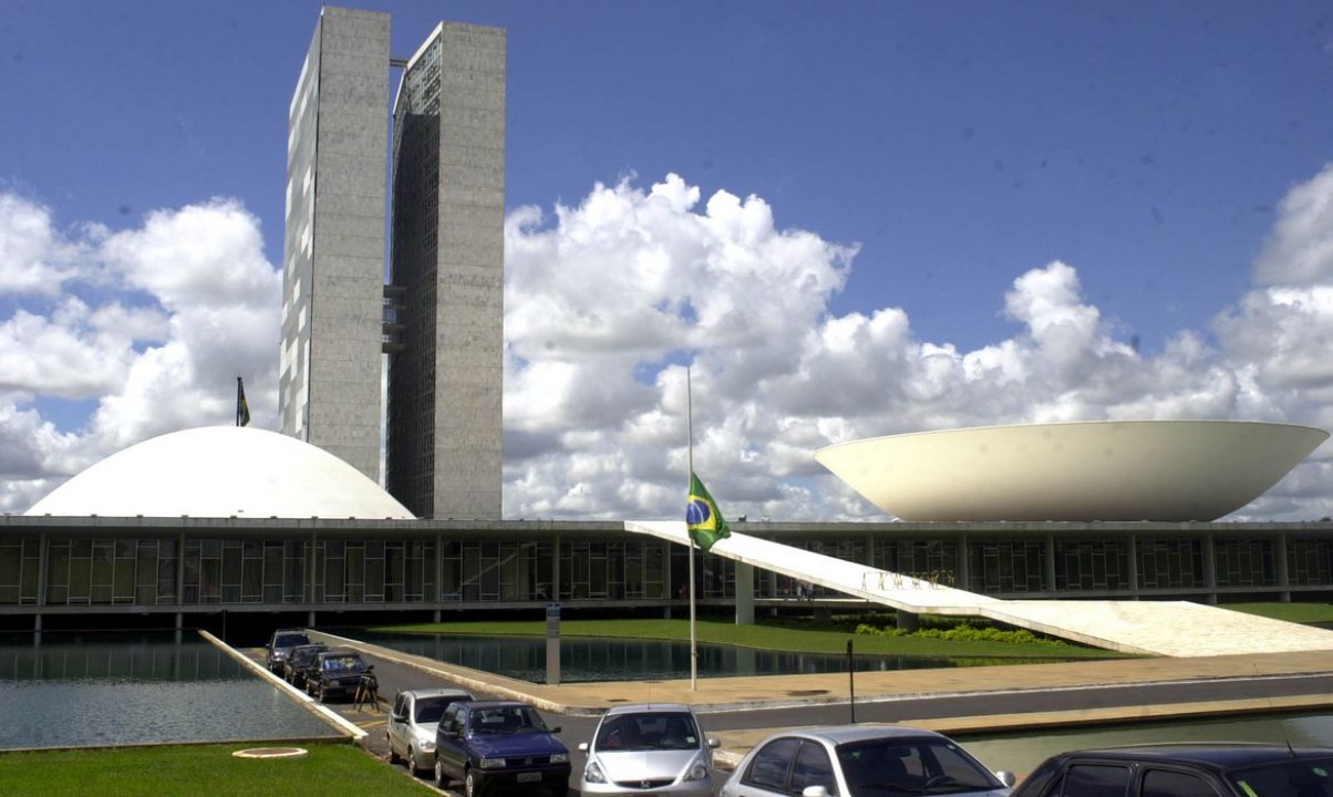 Câmara dos Deputados volta a debater o Arcabouço Fiscal nesta semana 