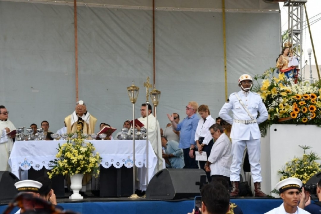 ‘Missa da Alvorada’ marca início das celebrações do dia de Nossa Senhora da Apresentação, padroeira de Natal 