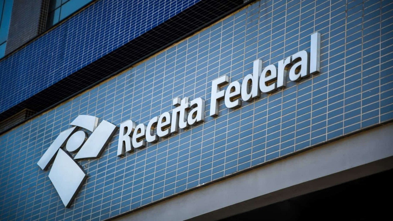 IRPF: Receita paga nesta quinta-feira (29) restituições de lote residual 