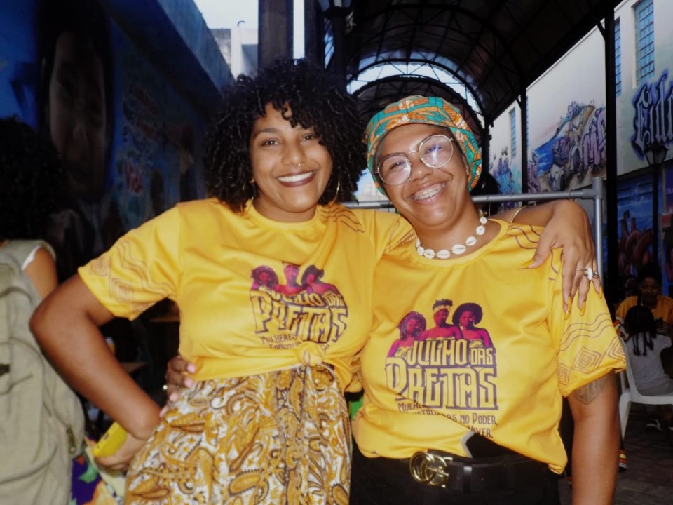 Feira Multicultural fortalece empreendedorismo feminino na  Praça Cívica
