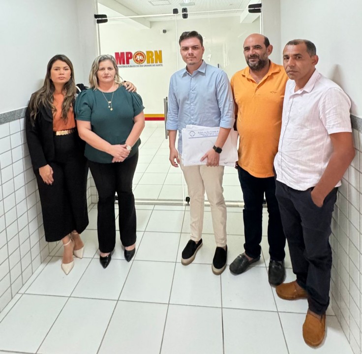 Grupo de vereadores denunciam possível desvio de R$100 milhões em Parnamirim