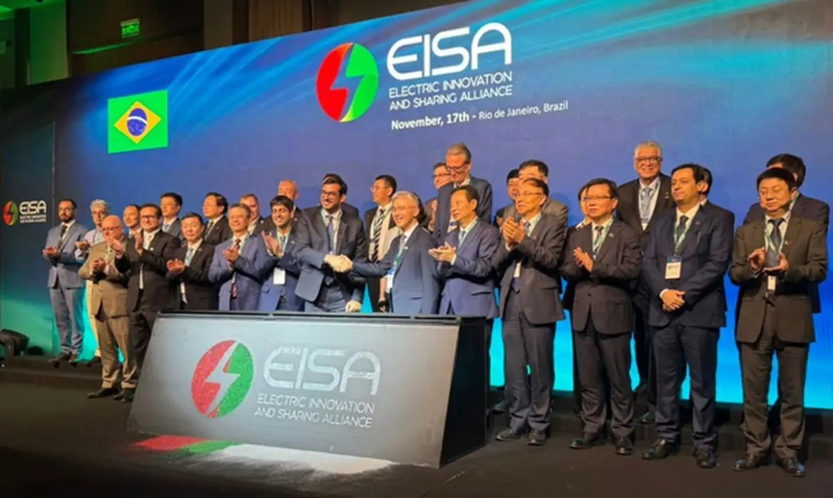 Brasil e China se unem para troca de informação no setor elétrico