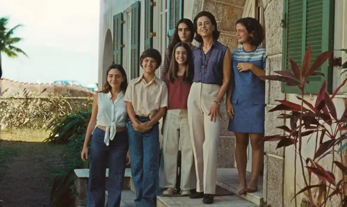 Para entrar na História: Ainda Estou Aqui vence Oscar de melhor filme estrangeiro