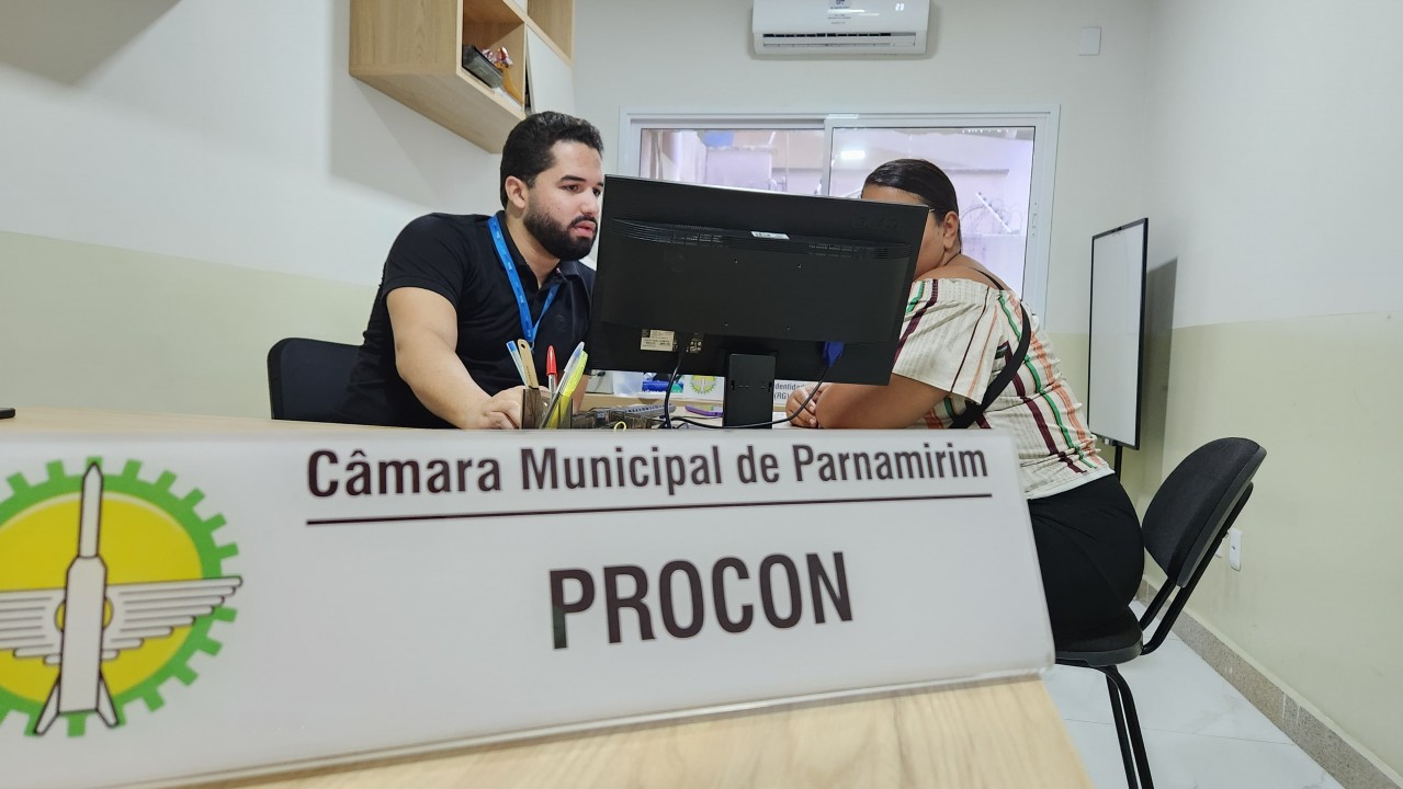 Procon Câmara atende mais de 60 consumidores no primeiro dia de mutirão virtual