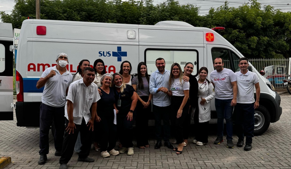 Prefeitura de Macaíba entrega à UPA de Macaíba a mais moderna ambulância de sua frota com suporte avançado 
