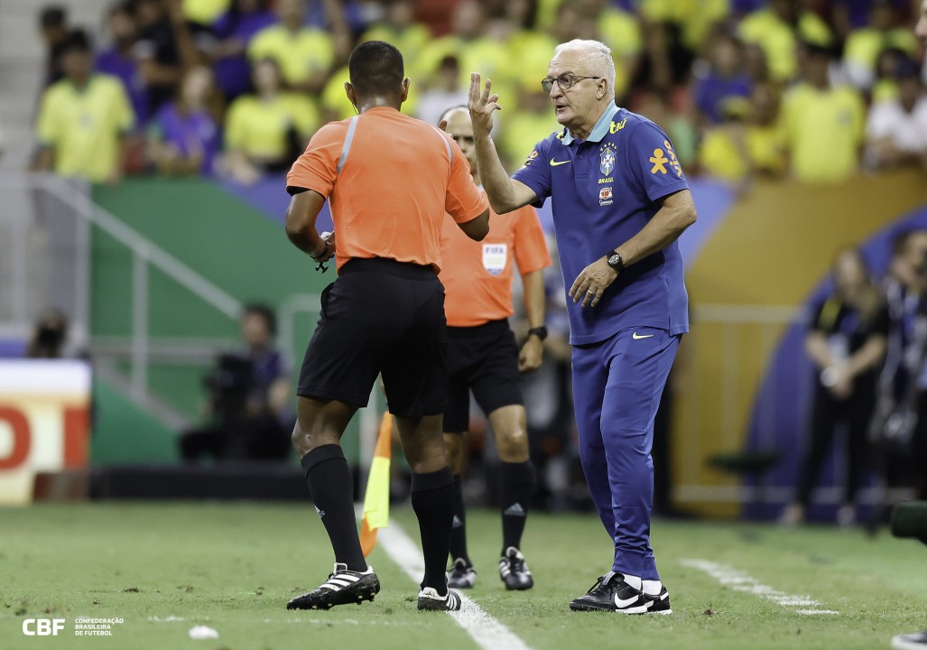 Lesões e cartões obrigam Dorival Jr a fazem alterações na convocação da Seleção