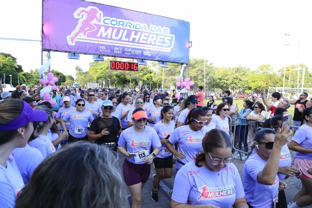 1ª Corrida das Mulheres reúne 500 corredoras