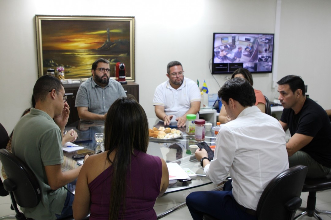 Reunião define programação para Abril Laranja Pet