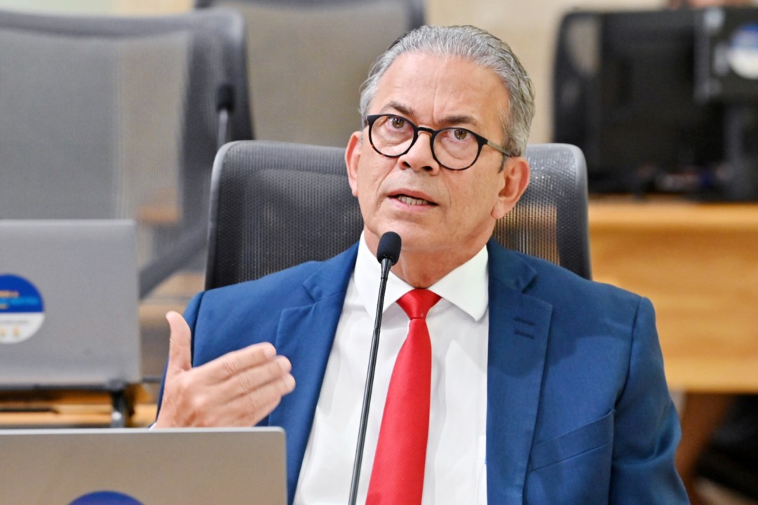 Hermano Morais chama atenção para recuperação de estradas e projetos para o RN