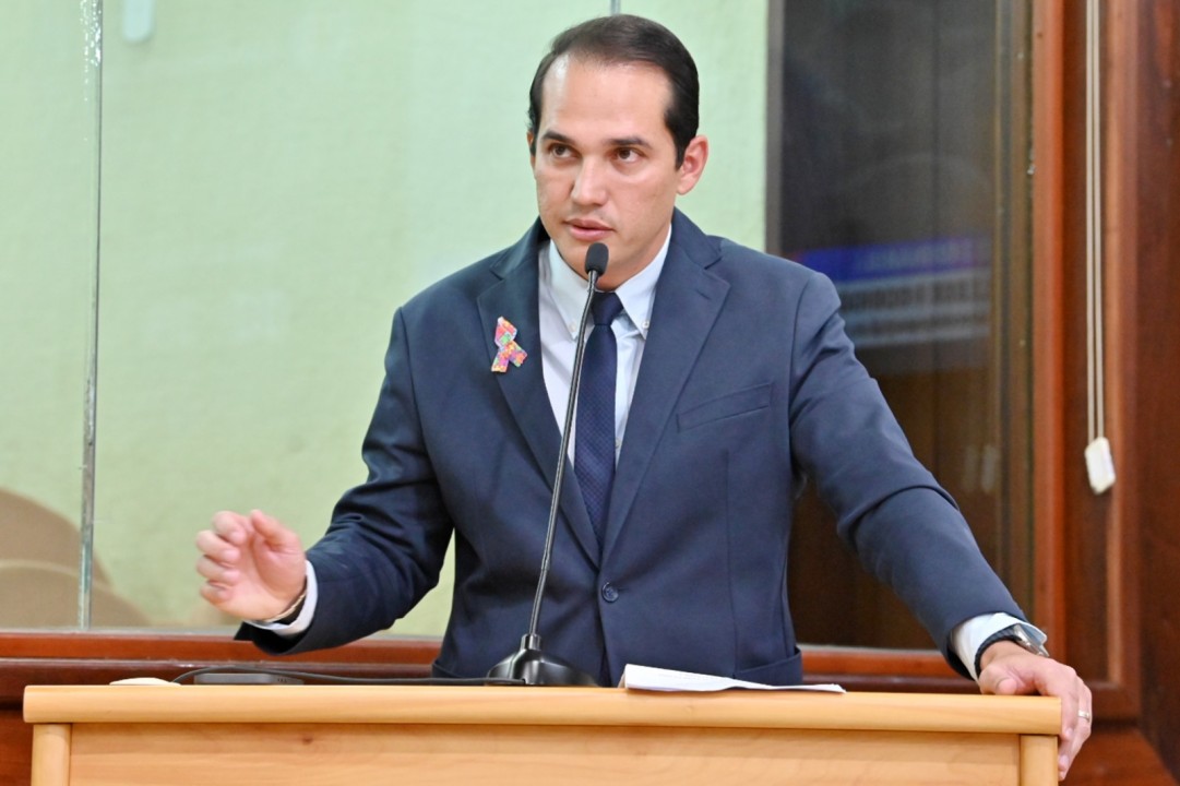 No Dia do Autismo, Kleber Rodrigues apresenta projetos que criam Mapa Estadual de Inclusão
