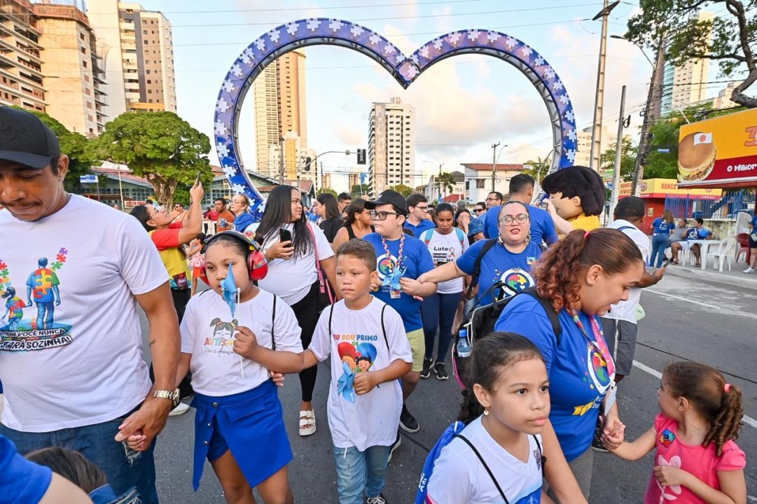  Mandato do deputado Kleber Rodrigues marca presença na 10ª Caminhada do Autismo