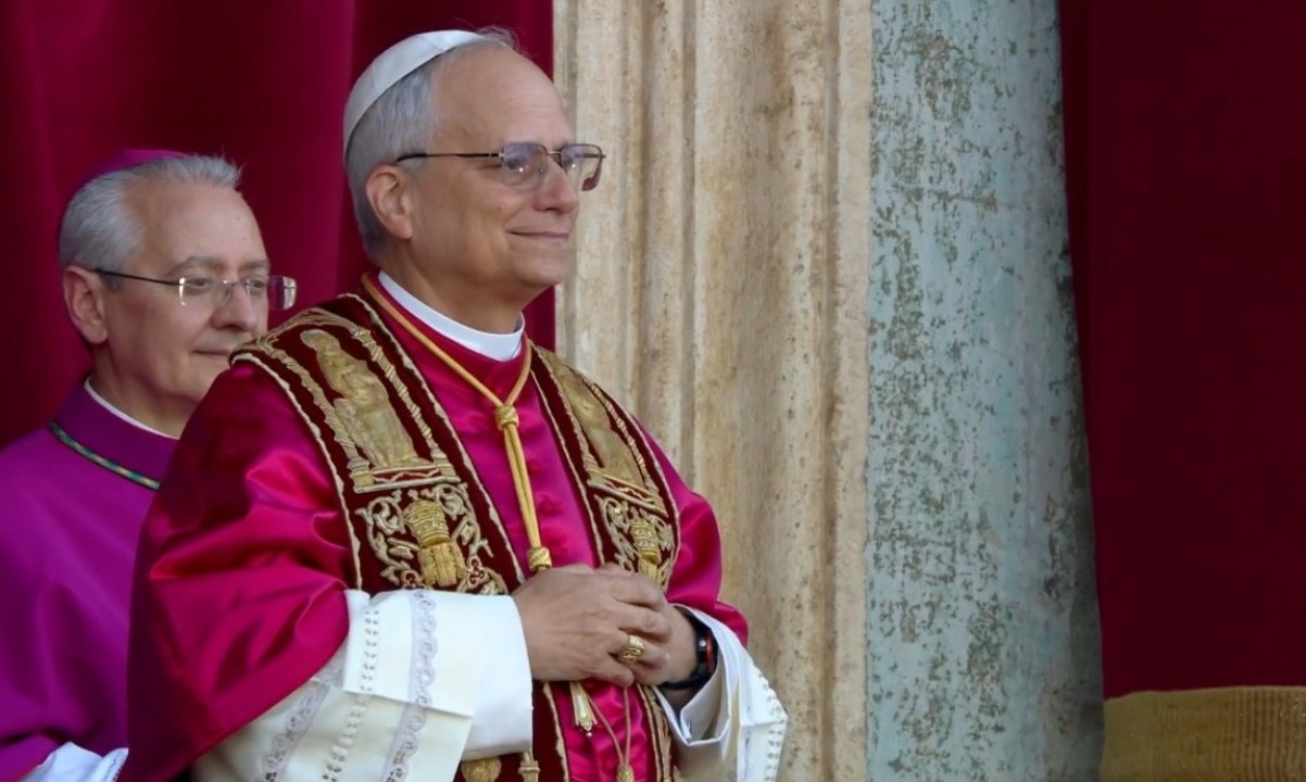 Robert Francis Prevost é eleito Papa Leão XIV, o primeiro pontífice norte-americano da história