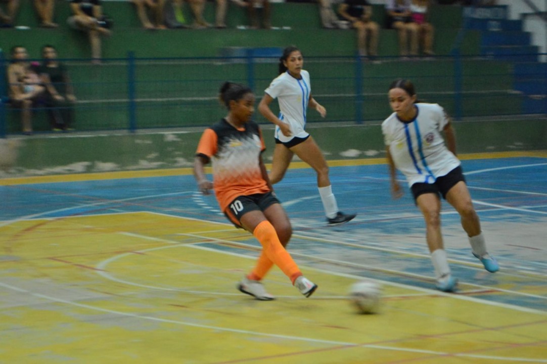 Semifinais da Liga de Futsal Feminino de Parnamirim acontecem neste domingo (25)