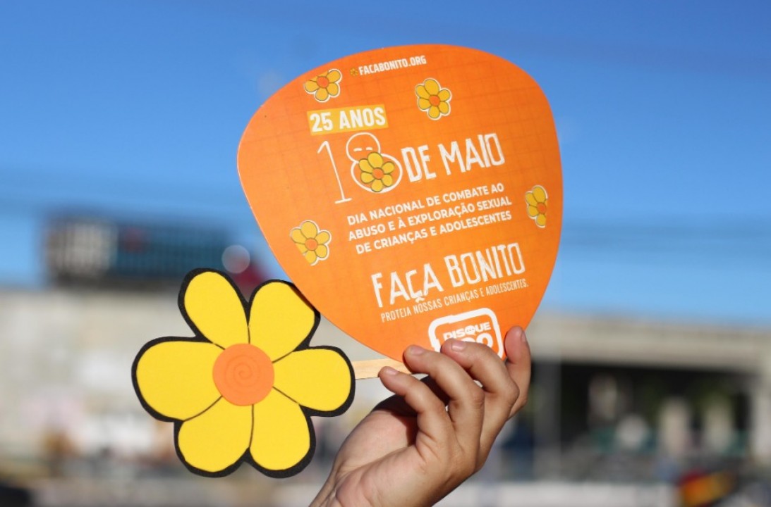 Prefeitura de Parnamirim realiza Caminhada sobre Maio Laranja