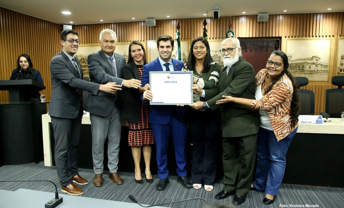 Câmara Municipal homenageia os 30 anos da Associação de Surdos de Natal